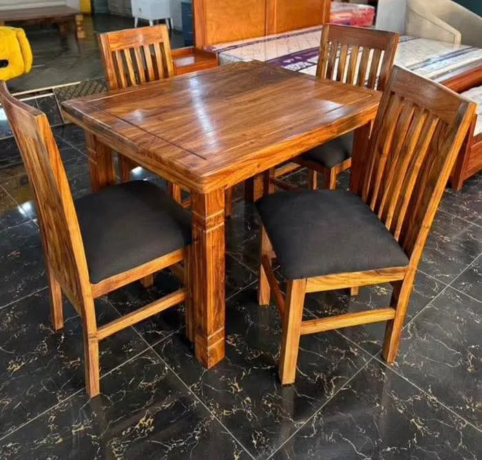 4 seater chair with table type 2